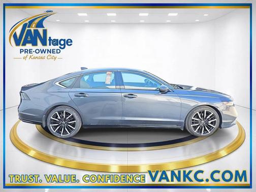 2023 Honda Accord Hybrid Touring