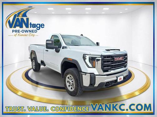 Summit White 2024 GMC Sierra 2500 Pro