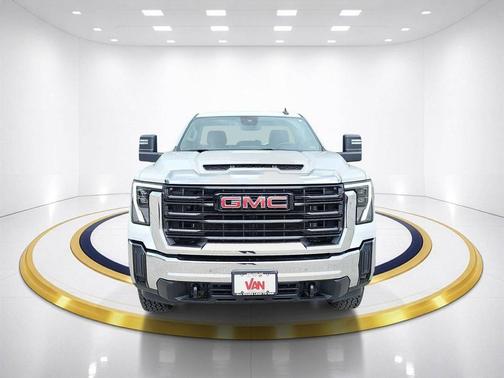 Summit White 2024 GMC Sierra 2500 Pro