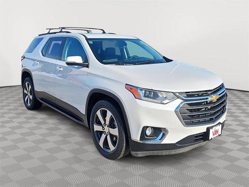 2021 Chevrolet Traverse LT Leather