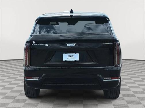 2025 Cadillac Escalade IQ Sport 1
