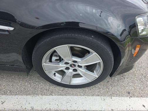 Panther Black Metallic 2009 Pontiac G8 GT