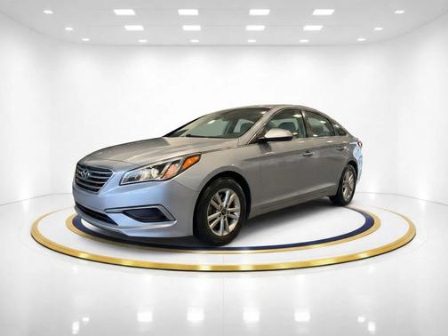2017 Hyundai SONATA Base