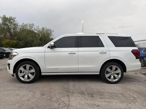 2023 Ford Expedition Platinum