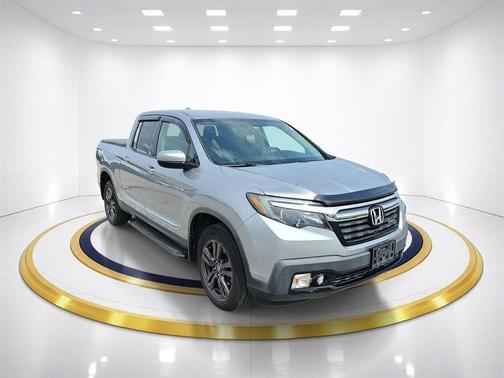 Lunar Silver Metallic 2019 Honda Ridgeline Sport