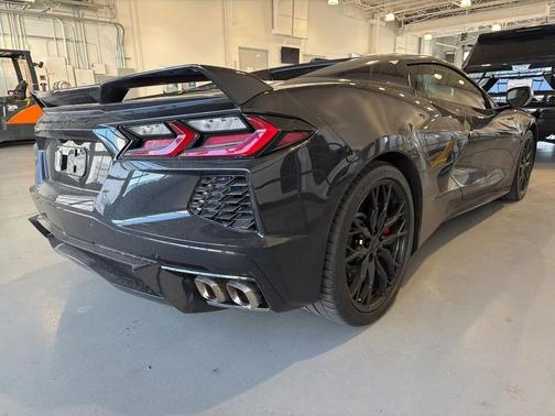 2024 Chevrolet Corvette Stingray w/2LT
