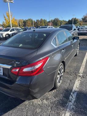 2017 Nissan Altima 2.5 SV