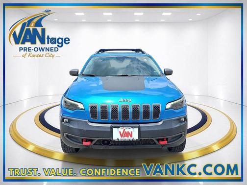 Hydro Blue Pearlcoat 2021 Jeep Cherokee Trailhawk