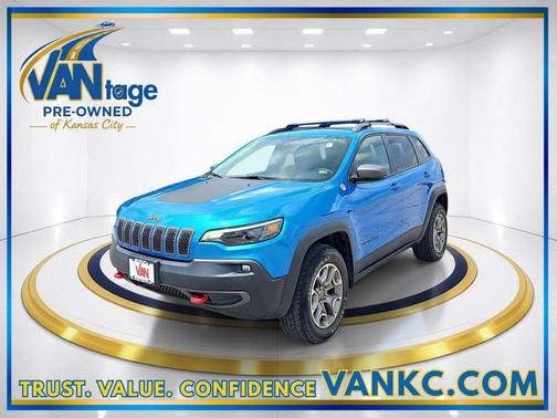 Hydro Blue Pearlcoat 2021 Jeep Cherokee Trailhawk