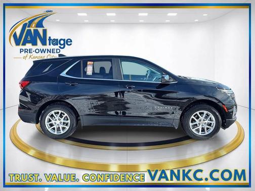 Mosaic Black Metallic 2023 Chevrolet Equinox 1LT
