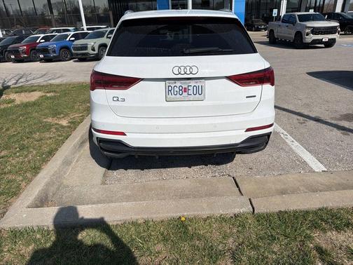 Ibis White 2021 Audi Q3 45 S line Premium