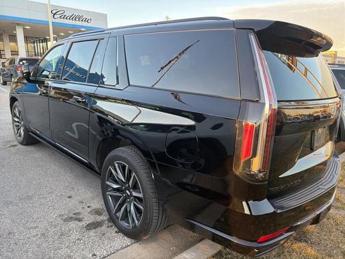 2021 Cadillac Escalade ESV Sport Platinum