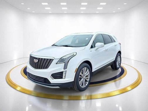 Mary Kay Pearl Tri-Coat V 2024 Cadillac XT5 Premium Luxury