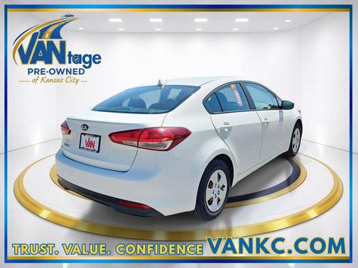 Clear White 2017 Kia Forte LX