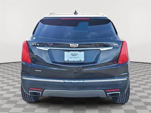2017 Cadillac XT5 Platinum