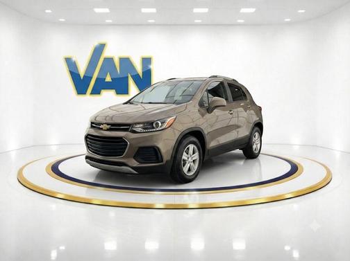 Stone Gray Metallic 2022 Chevrolet Trax LT