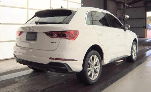 2021 Audi Q3 45 S line Premium