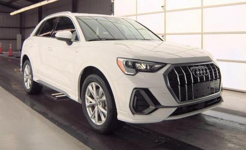 2021 Audi Q3 45 S line Premium