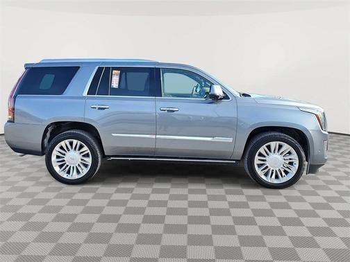 2019 Cadillac Escalade Platinum