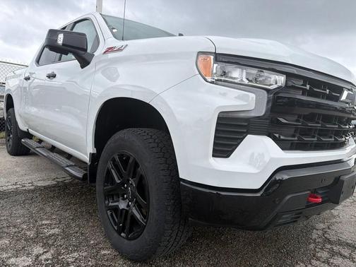 Summit White 2024 Chevrolet Silverado 1500 LT Trail Boss