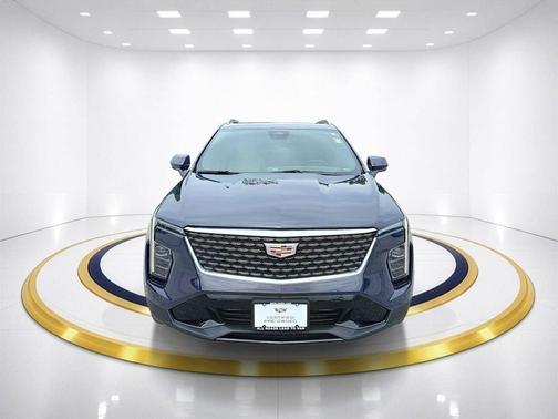 Midnight Sky Metallic 2025 Cadillac XT4 Premium Luxury