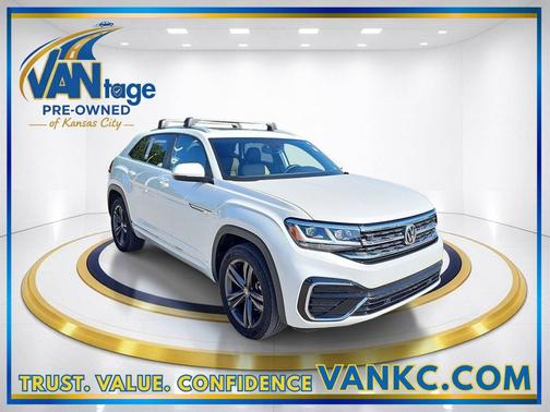White 2021 Volkswagen Atlas Cross Sport 3.6L V6 SE w/Technology R-Line