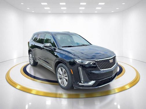 Stellar Black Metallic 2023 Cadillac XT6 Premium Luxury AWD