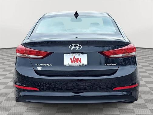 2017 Hyundai ELANTRA Limited