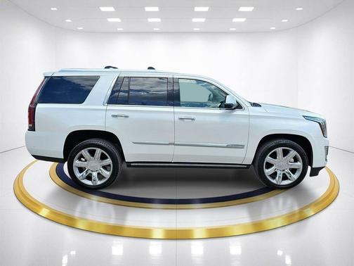 Crystal White Tricoat 2020 Cadillac Escalade Premium Luxury