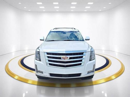 Crystal White Tricoat 2020 Cadillac Escalade Premium Luxury
