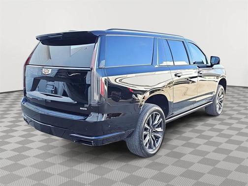 2021 Cadillac Escalade ESV Sport Platinum