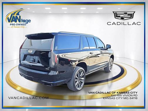 2021 Cadillac Escalade ESV Sport Platinum