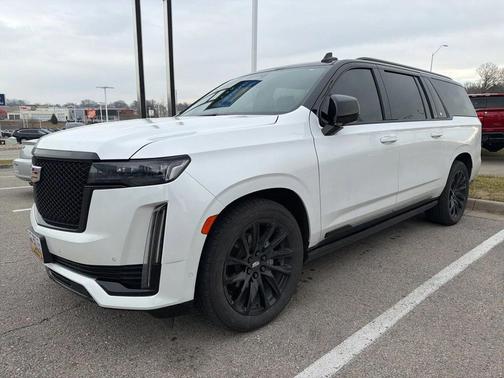 2023 Cadillac Escalade ESV Sport