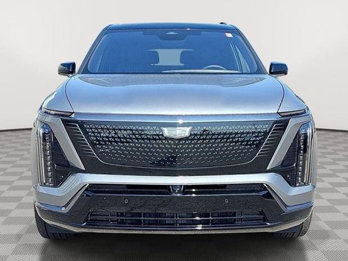 Argent Silver Metallic 2026 Cadillac VISTIQ Sport