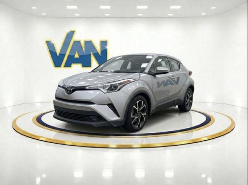 Silver 2019 Toyota C-HR XLE
