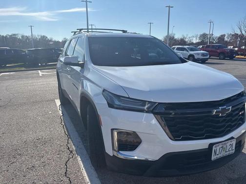2022 Chevrolet Traverse RS