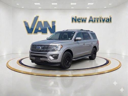 Iconic Silver Metallic 2024 Ford Expedition Max Limited