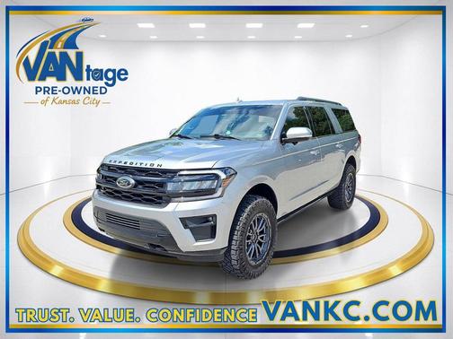 Iconic Silver Metallic 2024 Ford Expedition Max Limited