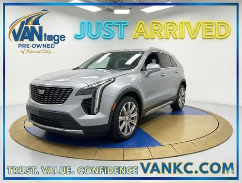 2023 Cadillac XT4 Premium Luxury