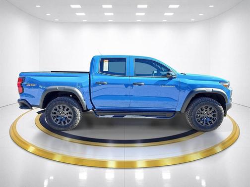 Reef Blue Metallic 2026 Chevrolet Colorado Trail Boss