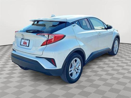 2021 Toyota C-HR LE