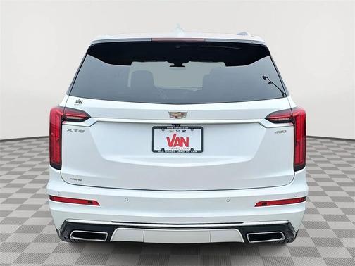 2023 Cadillac XT6 Premium Luxury AWD