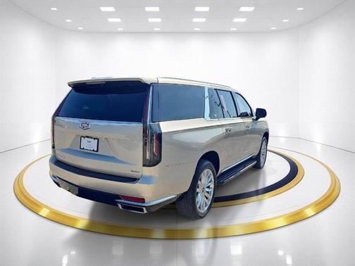 Sandstone Metallic 2021 Cadillac Escalade ESV Luxury