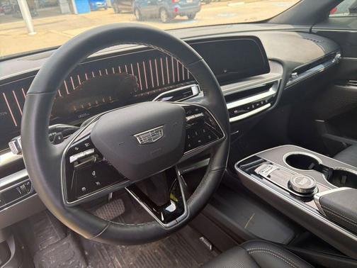 Stellar Black Metallic 2024 Cadillac LYRIQ Luxury