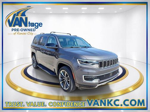 Baltic Gray Metallic Clearcoat 2024 Jeep Wagoneer Series II 4x4