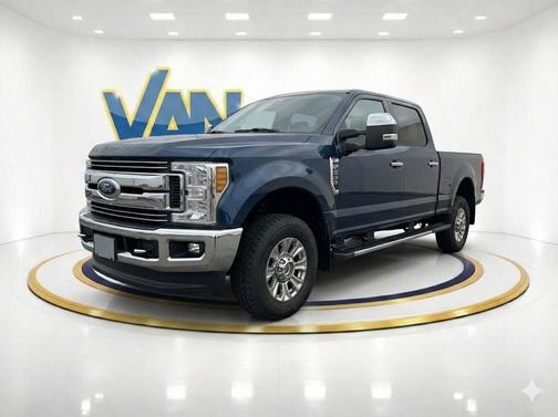 Blue Jeans Metallic 2019 Ford F-250 XLT