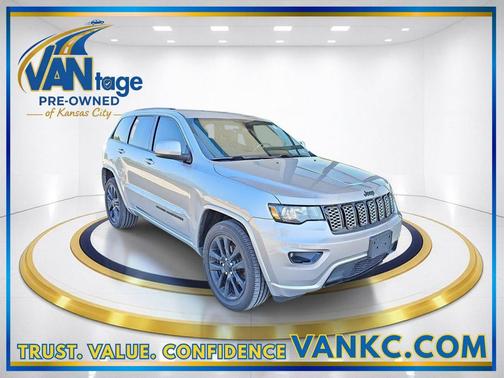 Billet Silver Metallic Clearcoat 2017 Jeep Grand Cherokee Altitude