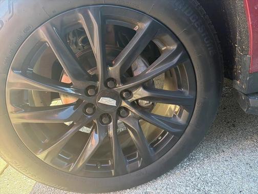 2025 Cadillac Escalade Premium Luxury