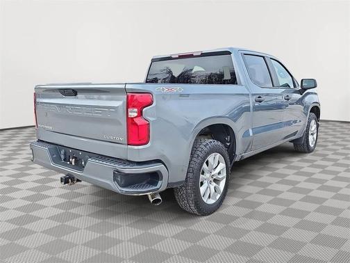 2020 Chevrolet Silverado 1500 Custom