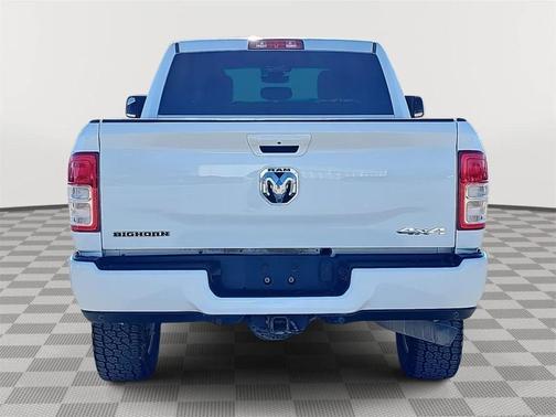 2021 RAM 2500 Big Horn Crew Cab 4x4 6'4' Box